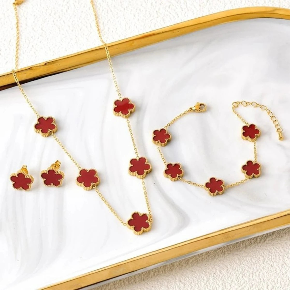Five Leaf Clover Three Piece Jewelry Set 18K Gold Plated Necklace Earrings Bracelet for Women Everyday Elegance