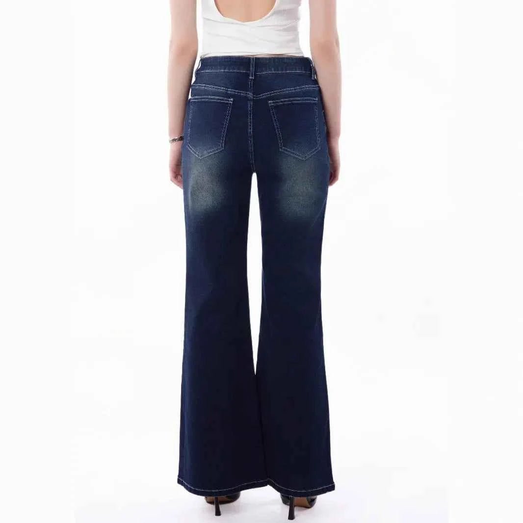 Women's Denim Fashion Trends