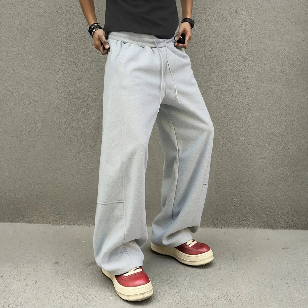 Men’s Relaxed Straight-Leg Jogger Pants
