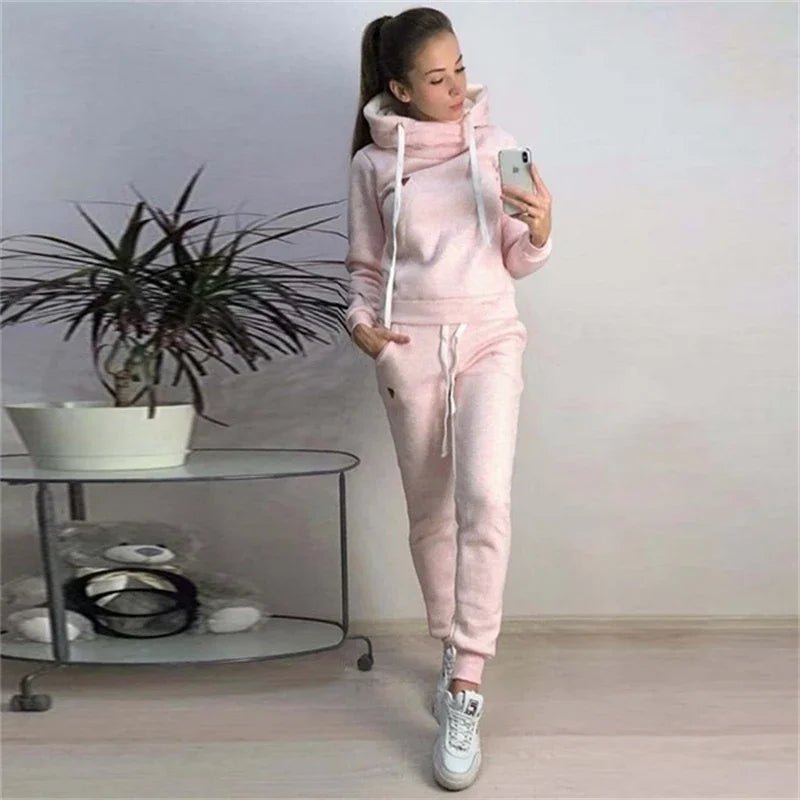 Women's Hooded Sweatshirt & Jogger Pants Set
