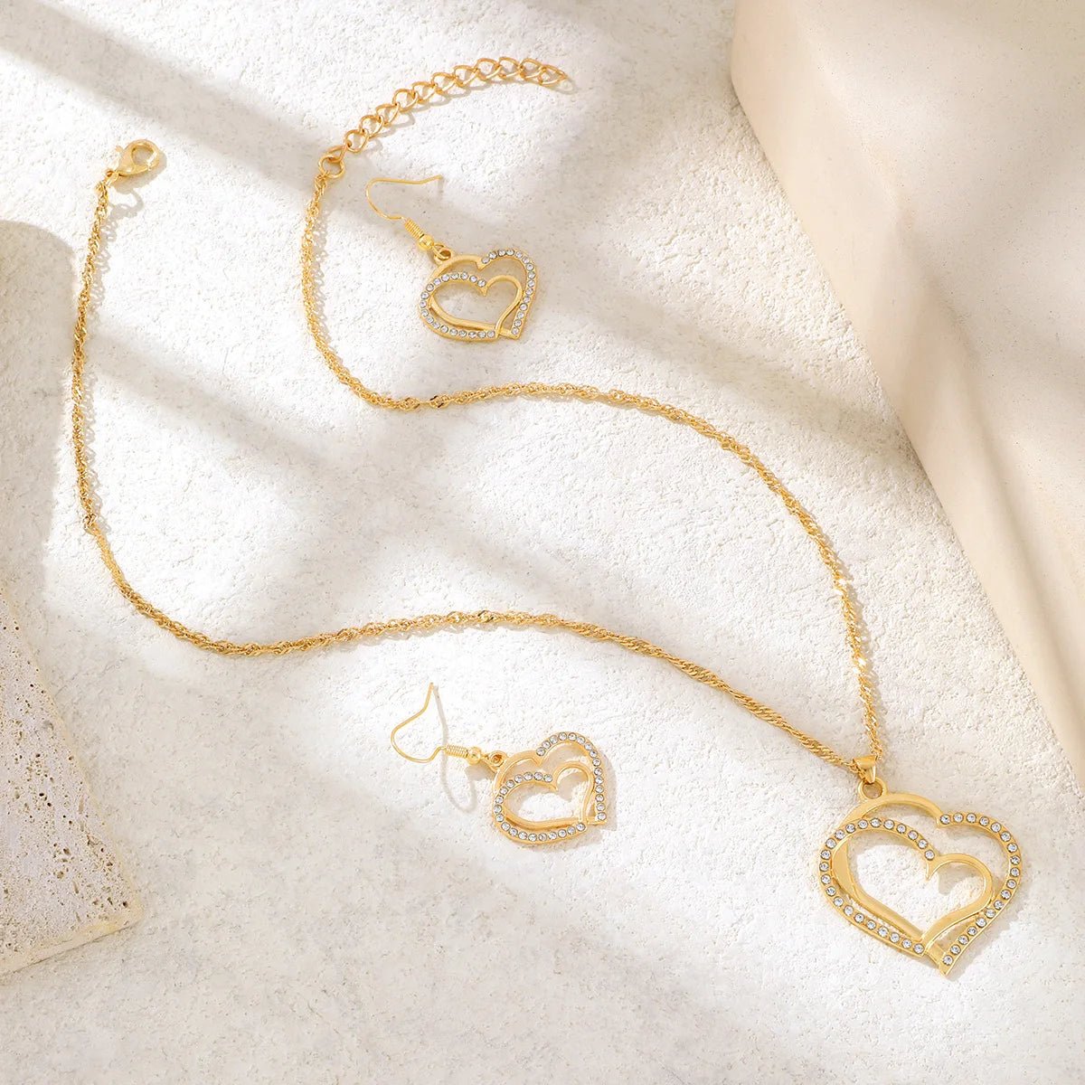 Women’s Rhinestone Heart Necklace & Bracelet Set Women's Jewelry Sets