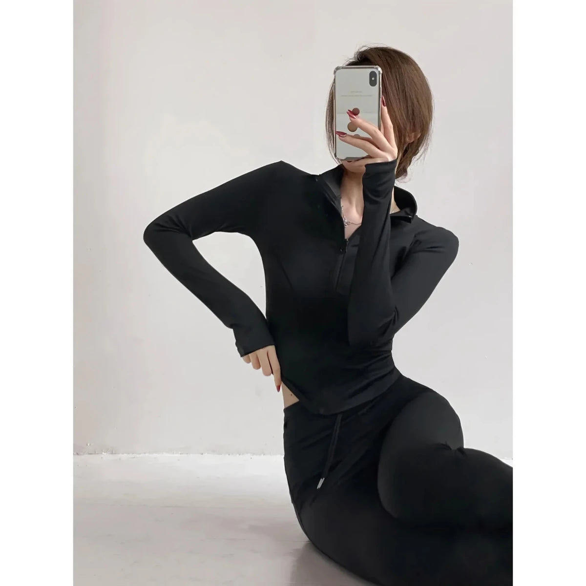 Women’s Slim-Fit Zip-Up Sports Jacket Women's Sports Jackets